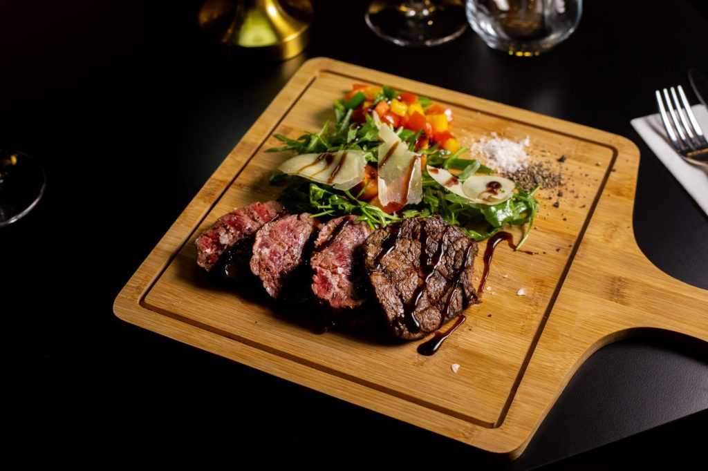 Ritzi Italian Restaurant in Dubai - Steak
