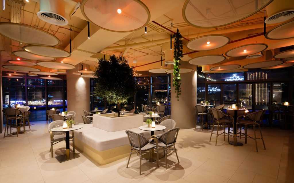 Ritzi Italian Restaurant in Dubai - Sala Capri
